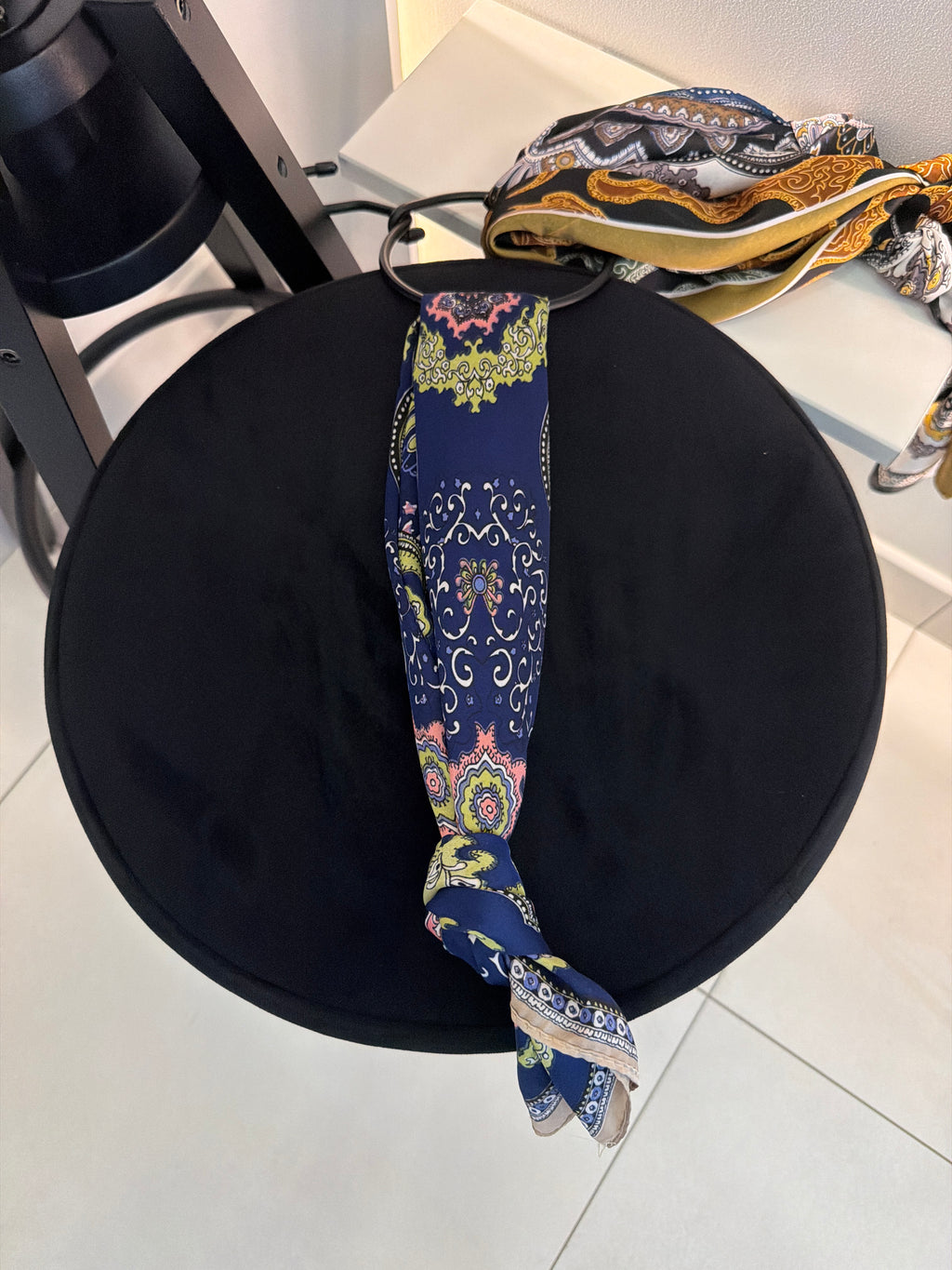 Pezzella’s Foulard Arabian