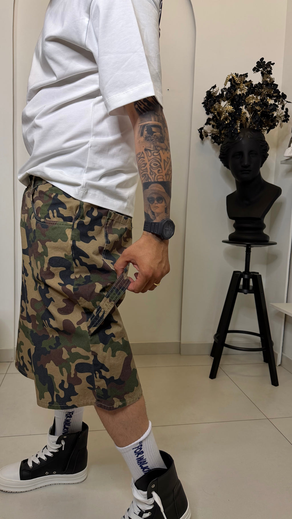 Pantaloncino mimetico baggy fit