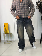 Jeans Baggy Effetto Scolorito con Tagli Ergonomici