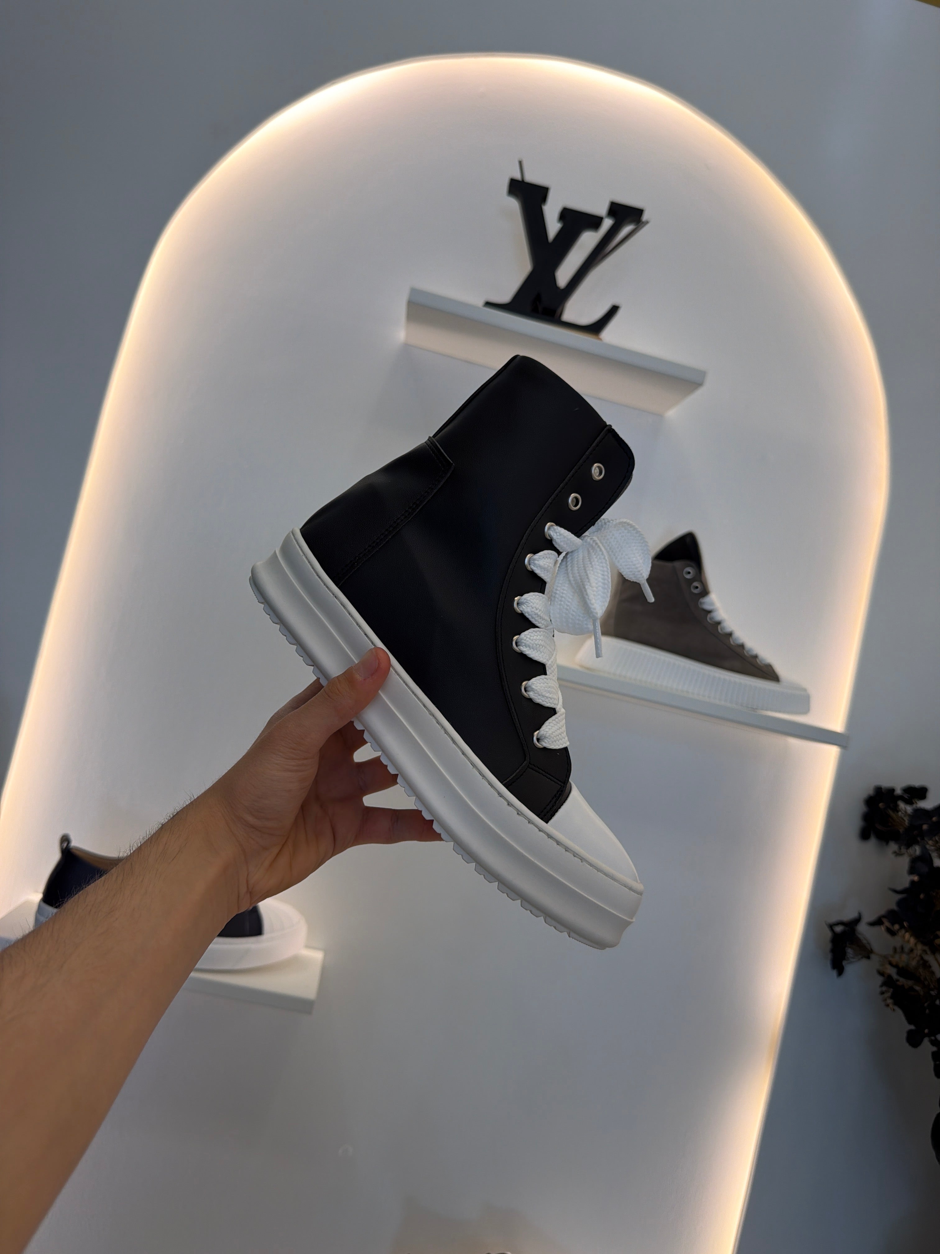 Pezzella’s high mood “rick owens”