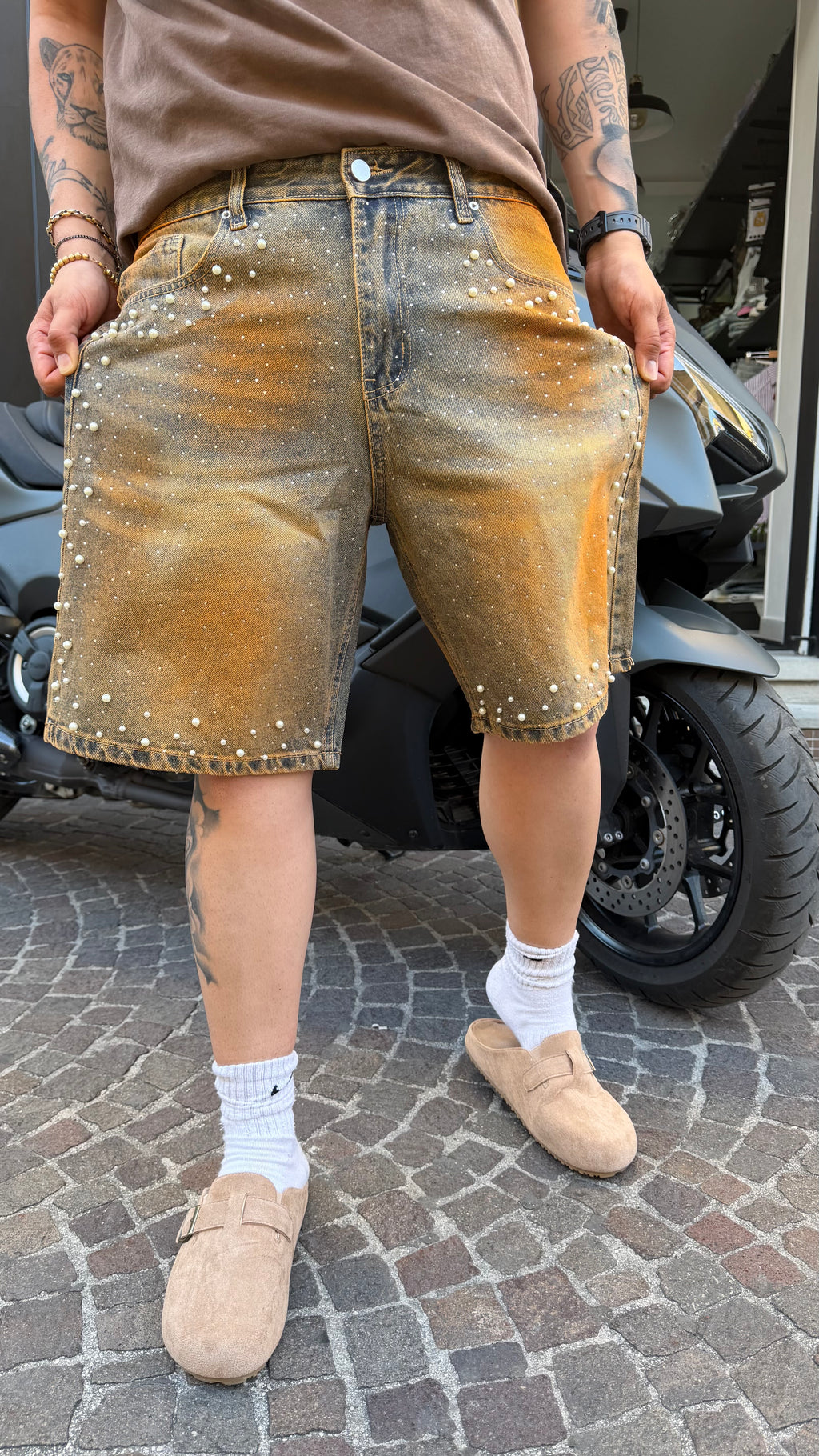 Bermuda over brillantinato strass