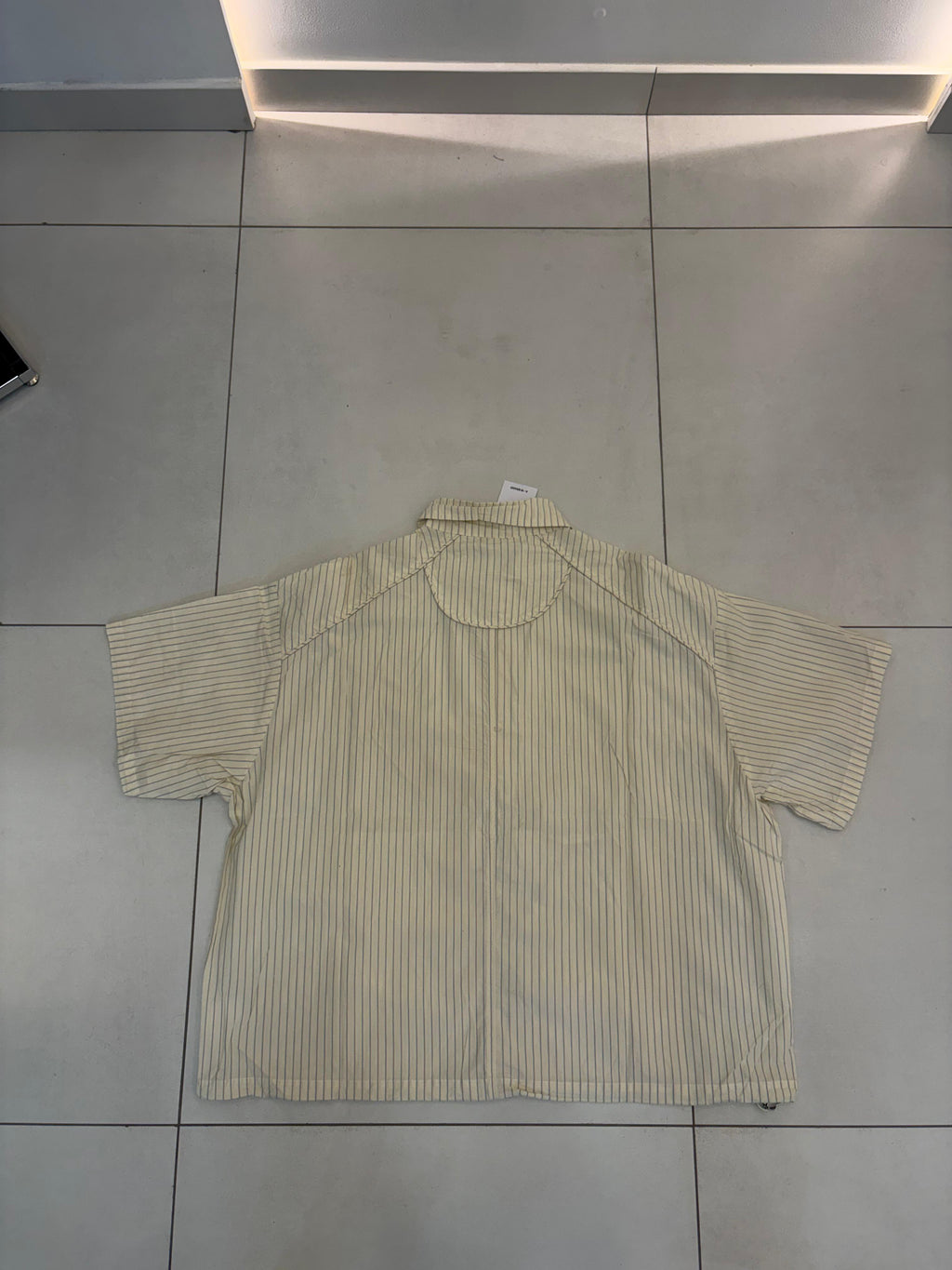Camicia cropped regolabile